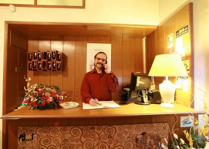 De' Pazzi Hotel 2*