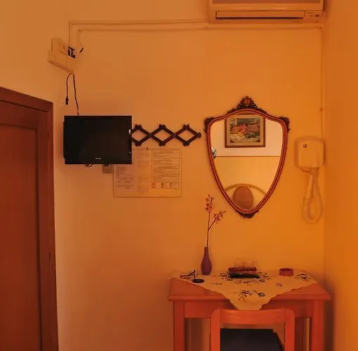 De' Pazzi Hotel